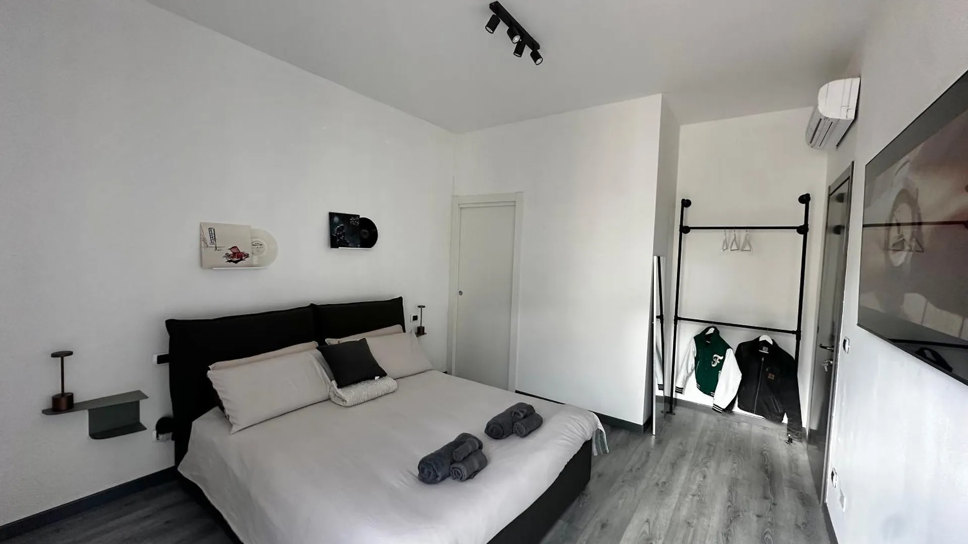 Ted Suite 3 Verona